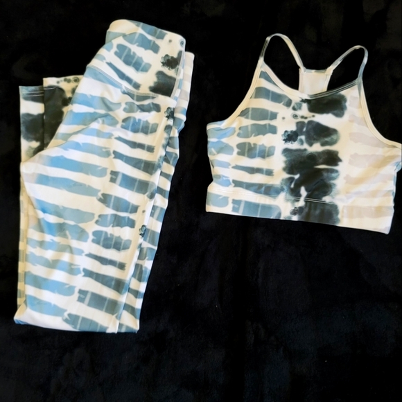 LA Society Pants - New (no tags) Multi-Colored Fashionable Athleisure Workout/ Gear (S-M)